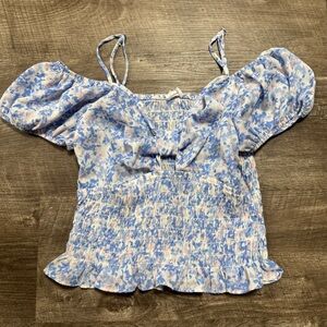 Sienna Sky Blue Floral Shirt Size Small